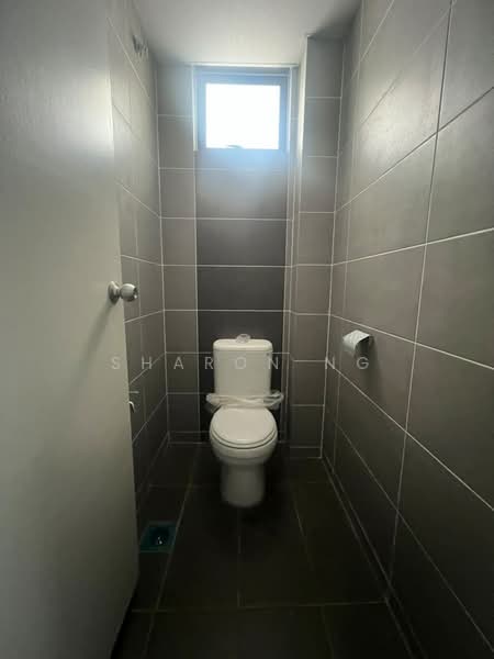 Shop for Rent in Taman Mutiara Mas (Skudai) - Sharon Ng - Bathroom - PropertyGuru.com.my