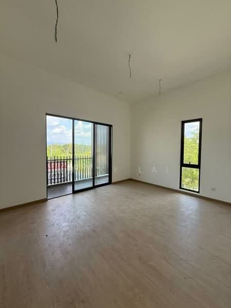 Rumah Teres 2-Tingkat untuk Dijual di Kajang (Selangor) - Nicky Lai - Balcony - PropertyGuru.com.my
