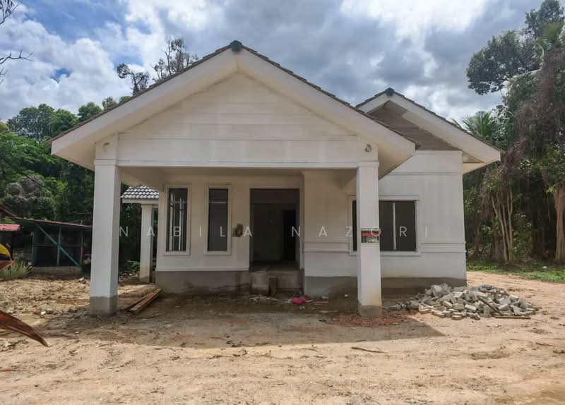 Rumah Banglo untuk Dijual di Panji (Kelantan) - Nabila Nazori - Exterior - PropertyGuru.com.my
