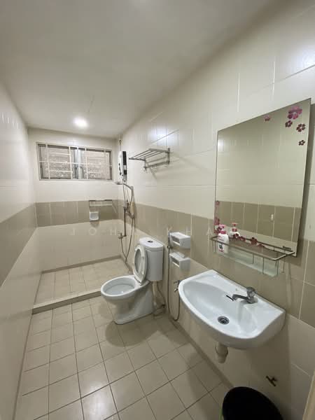 Condominium for Rent at Kinrara Mas - John Khaw - Bathroom - PropertyGuru.com.my