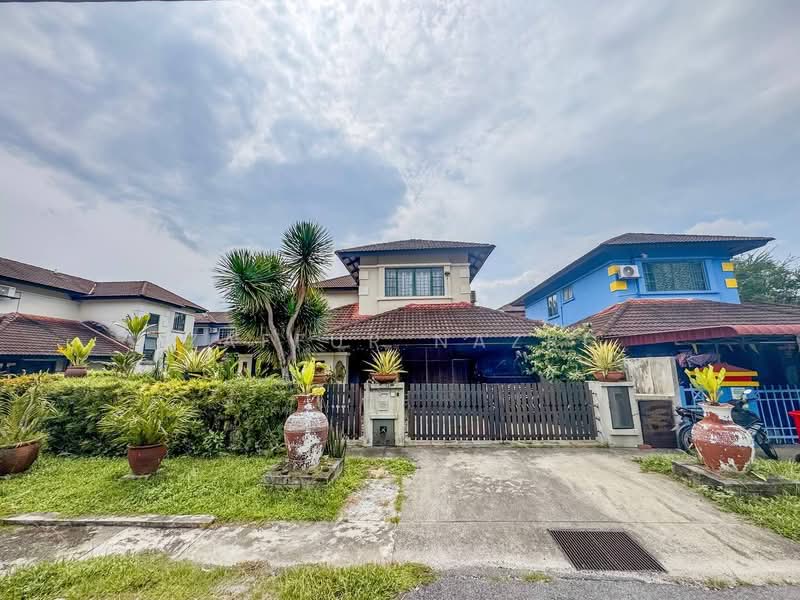 Rumah Berkembar untuk Dijual di Bandar Tasik Kesuma (Beranang) - Zaffur Nazri - PropertyGuru.com.my