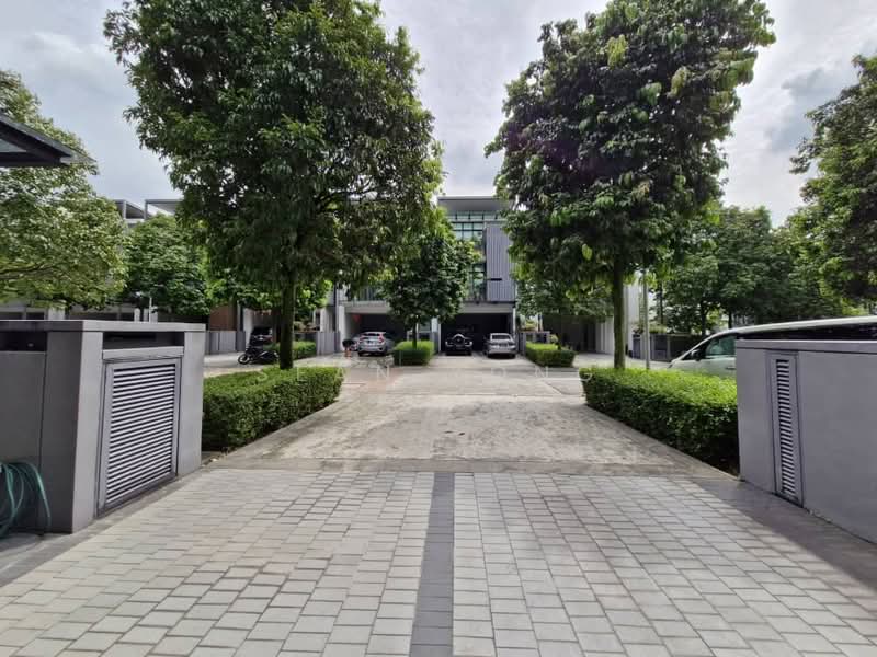 3-storey Terraced House for Rent in Desa Parkcity (Kuala Lumpur) - Sean Yong - Exterior - PropertyGuru.com.my