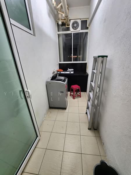 Condominium for Rent at Le Yuan Residence - Yi Chuen @ Steve Ling - Balcony - PropertyGuru.com.my
