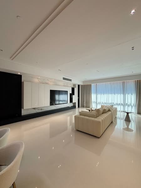 Kediaman Servis untuk Disewa di Pavilion Damansara Heights - Jovie Lim - Living Room - PropertyGuru.com.my