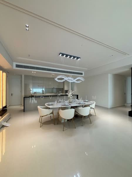 Kediaman Servis untuk Disewa di Pavilion Damansara Heights - Jovie Lim - Dining Room - PropertyGuru.com.my