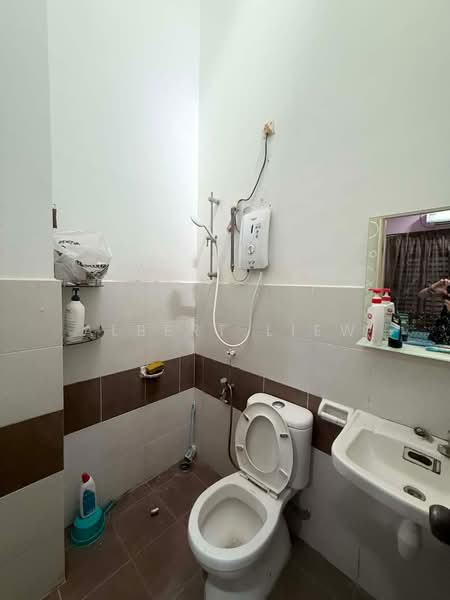 Rumah Teres 1-Tingkat untuk Dijual di Kulai (Johor) - Albert Liew - Bathroom - PropertyGuru.com.my