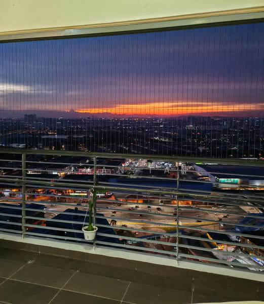 Kediaman Servis untuk Disewa di SetiaWalk - Ivan Tan - View - PropertyGuru.com.my