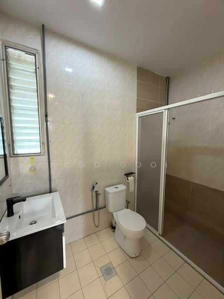 Rumah Banglo untuk Disewa di Taman Bukit Pantai (Bangsar) - Hugo Gooi - Bathroom - PropertyGuru.com.my