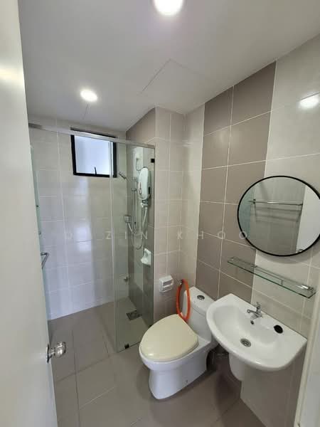 Condominium for Rent at Upper East @ Tiger Lane - Qazin Khoo - Bathroom - PropertyGuru.com.my