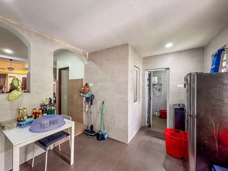 Rumah Teres 2-Tingkat untuk Dijual di Bandar Putra Permai (Seri Kembangan) - Zaffur Nazri - PropertyGuru.com.my