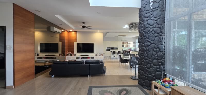 Bungalow for Sale in Bukit Rimau (Shah Alam) - J J - Living Room - PropertyGuru.com.my
