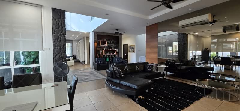 Bungalow for Sale in Bukit Rimau (Shah Alam) - J J - Living Room - PropertyGuru.com.my