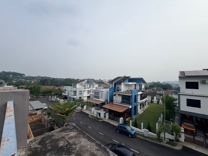 Semi-Detached House for Sale in Saujana Rawang (Rawang) - Chloe Kok - PropertyGuru.com.my