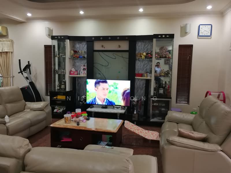 Rumah Berkembar untuk Dijual di Ampang (Selangor) - Nick Wong - Living Room - PropertyGuru.com.my