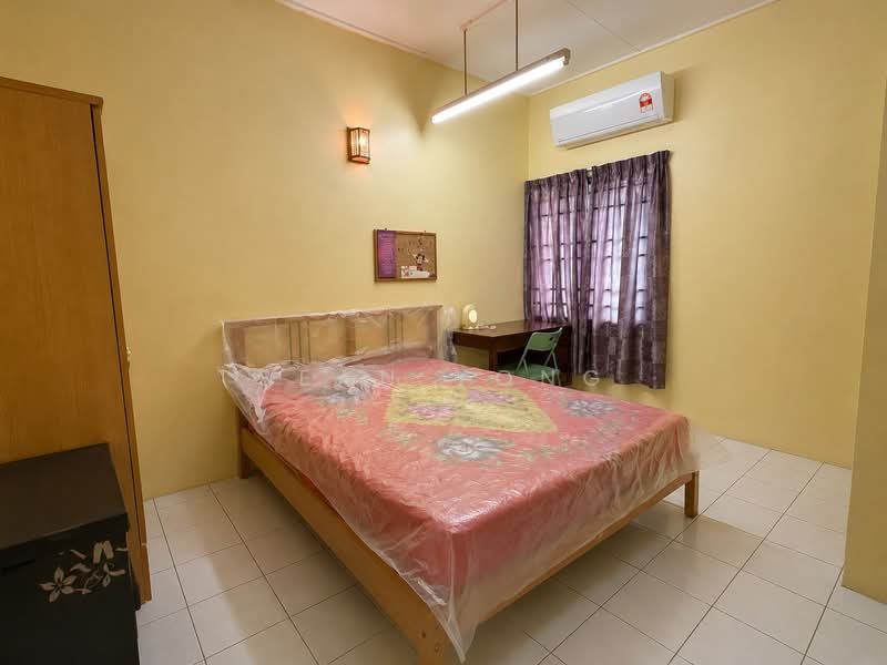 Rumah Teres 2-Tingkat untuk Dijual di Taman Impian Indah (Sungai Buloh) - Sean Yong - Bedroom - PropertyGuru.com.my
