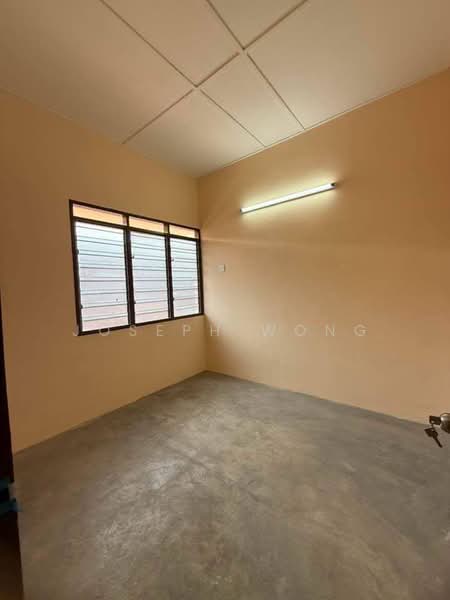 Rumah Teres 2-Tingkat untuk Dijual di Taman Pengkalan Barat (Ipoh) - Joseph Wong - PropertyGuru.com.my