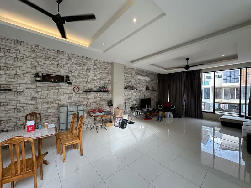 Rumah Berkembar untuk Disewa di Panorama Lapangan Perdana (Ipoh) - Qazin Khoo - Living Room - PropertyGuru.com.my