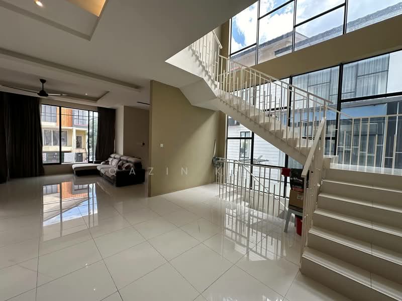 Rumah Berkembar untuk Disewa di Panorama Lapangan Perdana (Ipoh) - Qazin Khoo - Living Room - PropertyGuru.com.my