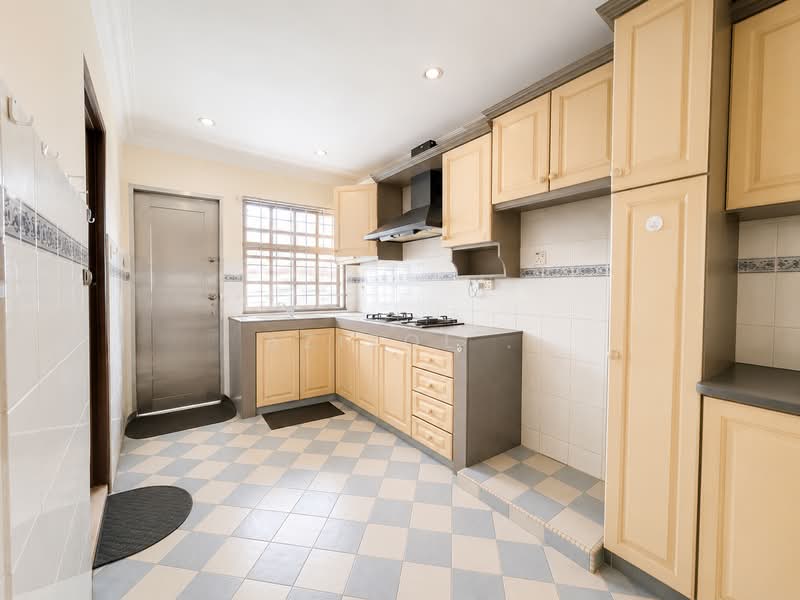 Rumah Teres 2 Tingkat untuk Dijual di Bandar Sri Damansara (Selangor) - Azizol . - PropertyGuru.com.my