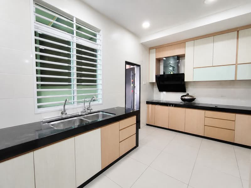 Bungalow House for Sale in Paya Rumput (Melaka) - Daniel Low - Kitchen - PropertyGuru.com.my