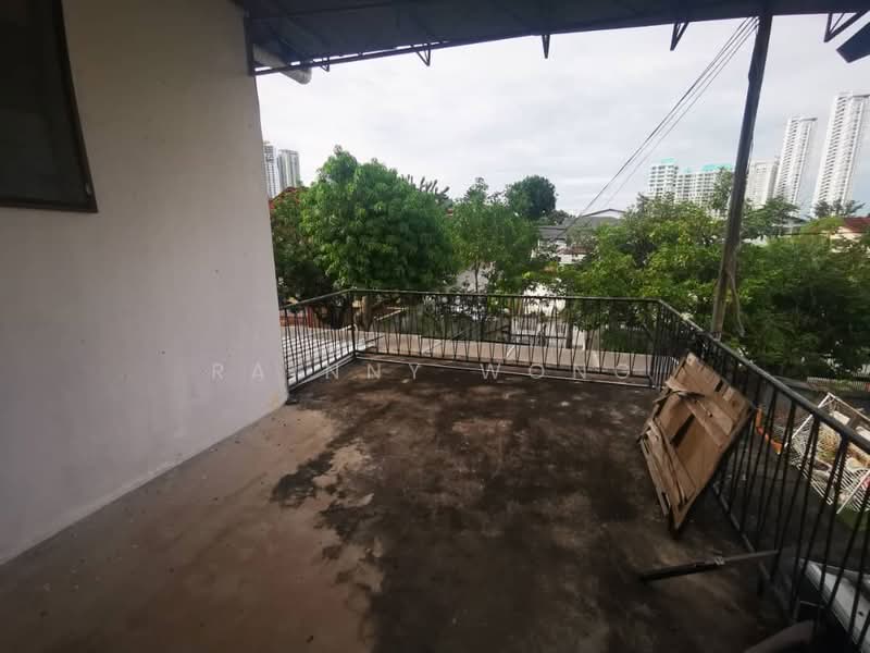 Semi-Detached House for Sale in Tanjung Tokong (Penang) - Rainny Wong - Balcony - PropertyGuru.com.my