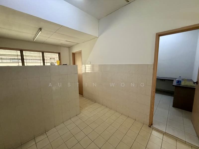 2-storey Terraced House for Sale in TAMAN PUCHONG UTAMA (Puchong) - Austin Wong - Interior - PropertyGuru.com.my