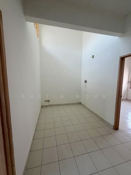 2-storey Terraced House for Sale in TAMAN PUCHONG UTAMA (Puchong) - Austin Wong - Interior - PropertyGuru.com.my
