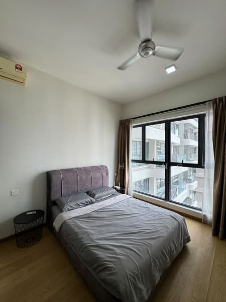 Condominium for Sale at Bay Point @ Country Garden Danga Bay - Vera Cheong - Bedroom - PropertyGuru.com.my