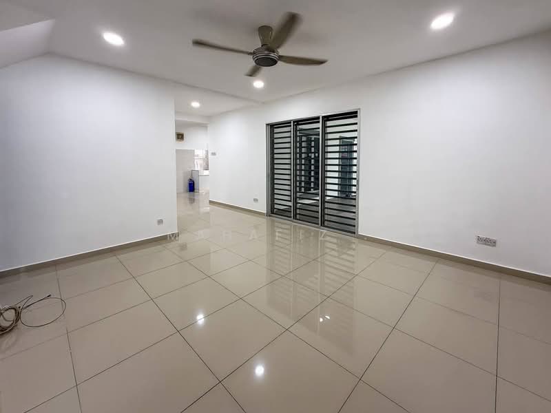 Rumah Teres 2-Tingkat untuk Dijual di Bandar Saujana Putra (Tanjong Duabelas) - Mahafiz . - PropertyGuru.com.my