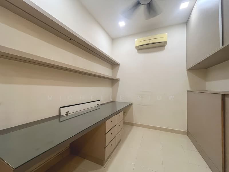3-storey Terraced House for Sale in Balakong (Cheras) - Michelle Siow - PropertyGuru.com.my