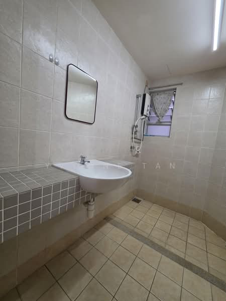 Kondominium untuk Dijual di Desa Putra - Yvonne Tan - PropertyGuru.com.my