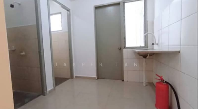 Apartment for Rent at Gapura Bayu - Jasper Tan - Bathroom - PropertyGuru.com.my