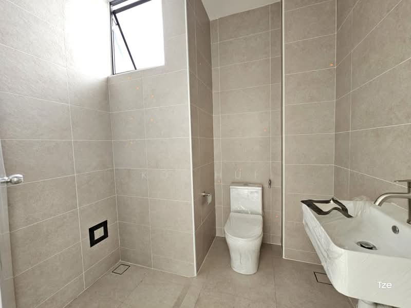 2-storey Terraced House for Sale in Taman Ponderosa (Johor Bahru) - Kok Hui - Bathroom - PropertyGuru.com.my