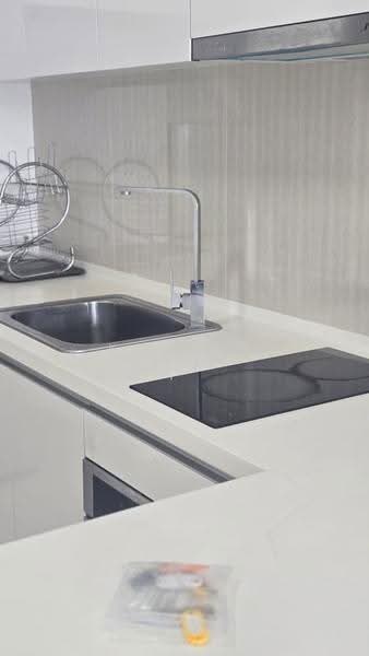 Service Residence for Sale at The Elements - KC Tan - Kitchen - PropertyGuru.com.my