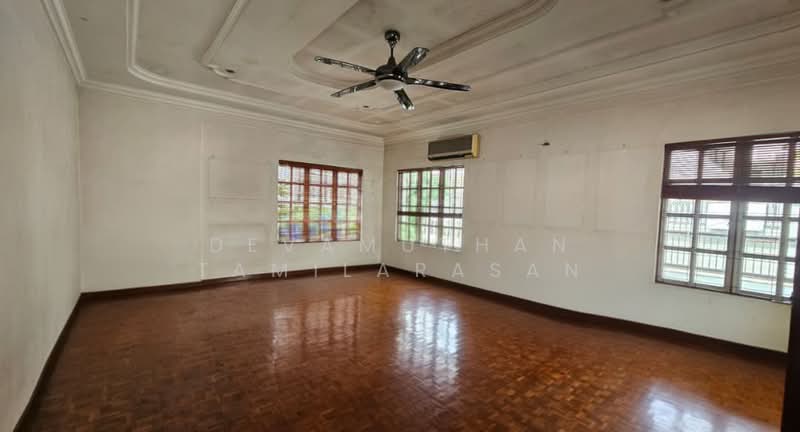 Bungalow for Sale in Seksyen 17 (Petaling Jaya) - Devamuthan Tamilarasan - Living Room - PropertyGuru.com.my