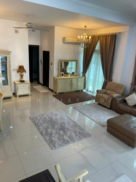 Rumah Berkembar untuk Disewa di Subang Jaya (Selangor) - Shirley Ng - Living Room - PropertyGuru.com.my