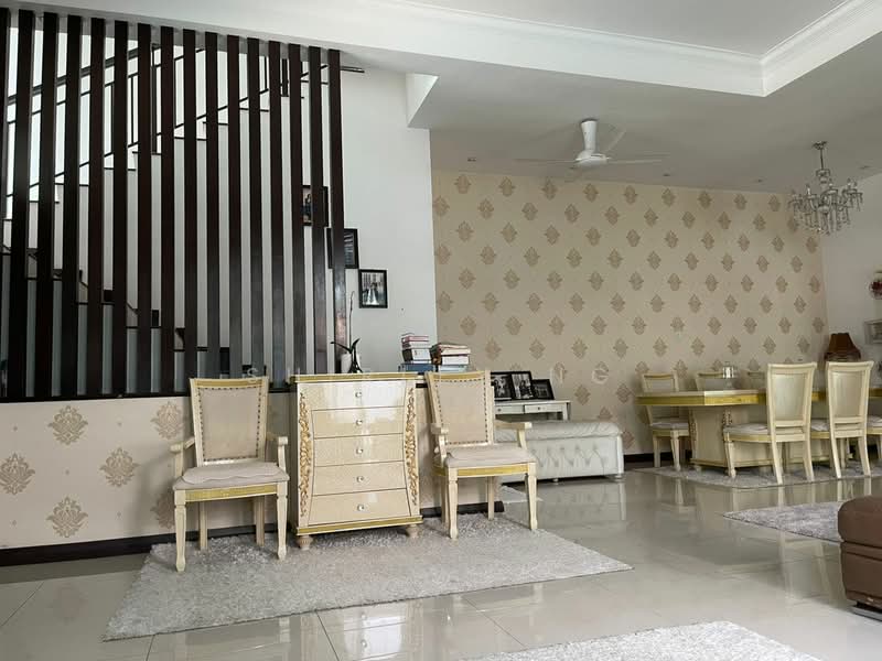 Rumah Berkembar untuk Disewa di Subang Jaya (Selangor) - Shirley Ng - Living Room - PropertyGuru.com.my
