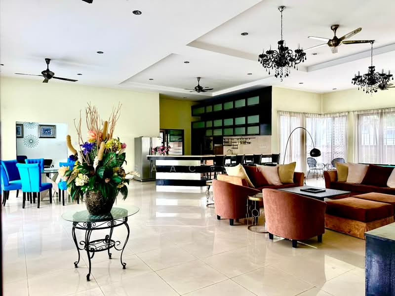 Bungalow for Sale in Country Heights (Kajang) - Isaac Sim - Living Room - PropertyGuru.com.my