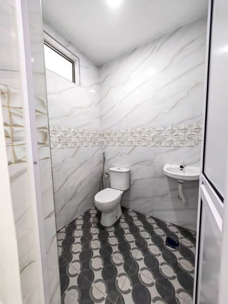 1-storey Terraced House for Sale in Taman Puteri Wangsa (Ulu Tiram) - Calvin Lee - PropertyGuru.com.my