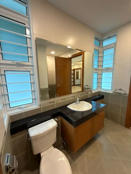 Bungalow for Rent in Taman Duta (Bukit Tunku (Kenny Hills)) - Hugo Gooi - Bathroom - PropertyGuru.com.my