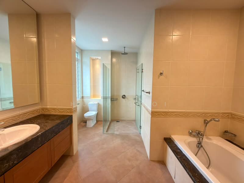 Bungalow for Rent in Taman Duta (Bukit Tunku (Kenny Hills)) - Hugo Gooi - Bathroom - PropertyGuru.com.my