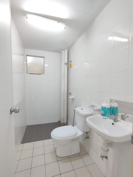 Apartment for Rent at Seri Jati - Annie Kho - Bathroom - PropertyGuru.com.my