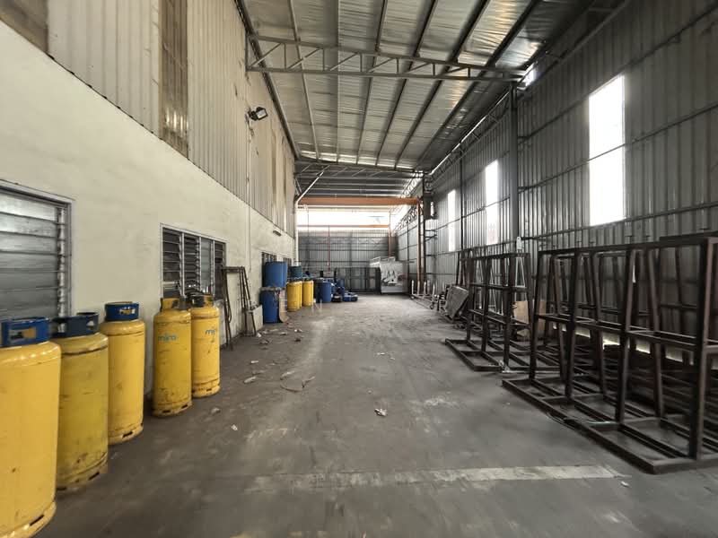 Factory for Rent in Pusat Bandar Senawang (Senawang) - Ben Lor - PropertyGuru.com.my