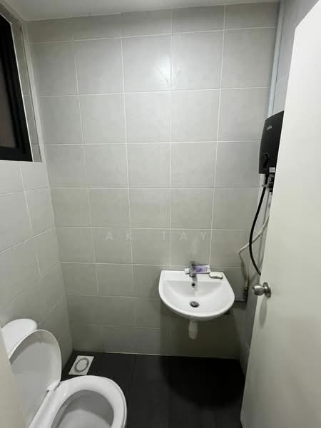 Service Residence for Rent at MKH Boulevard II - AK TAY - Bathroom - PropertyGuru.com.my