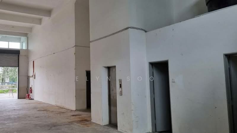 Factory for Rent in Seksyen 33 (Shah Alam) - Elyn Soo - Interior - PropertyGuru.com.my