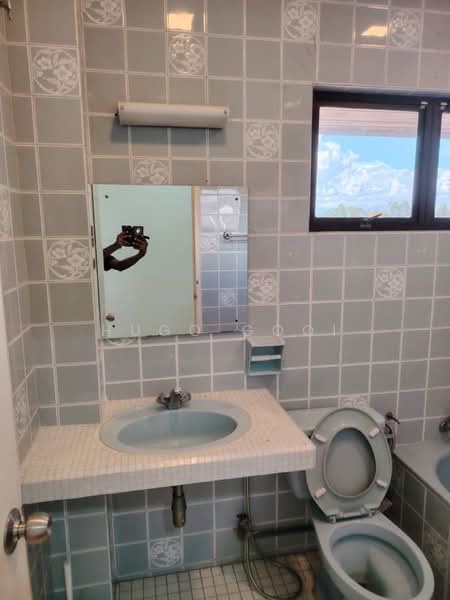 Bungalow for Rent in Taman Duta (Bukit Tunku (Kenny Hills)) - Hugo Gooi - Bathroom - PropertyGuru.com.my