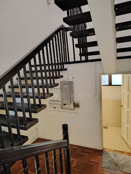 Bungalow for Rent in Taman Duta (Bukit Tunku (Kenny Hills)) - Hugo Gooi - Bathroom - PropertyGuru.com.my