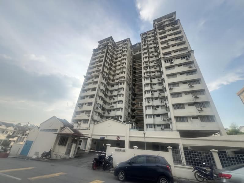 Kondominium untuk Disewa di Meadow Park 3 - Louisa Law - Exterior - PropertyGuru.com.my