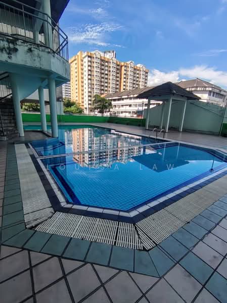 Kondominium untuk Disewa di Meadow Park 3 - Louisa Law - Swimming Pool - PropertyGuru.com.my