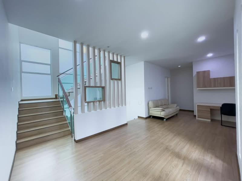 Bungalow House for Sale in Taman Desa Tebrau (Tebrau) - Kok Hui - Living Room - PropertyGuru.com.my